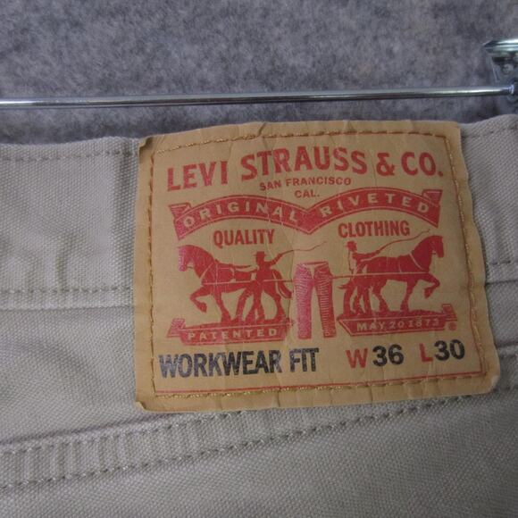 Levis Workwear Fit Jeans Mens 36x30 Khaki Beige Straight Leg Denim Pants - Picture 6 of 8